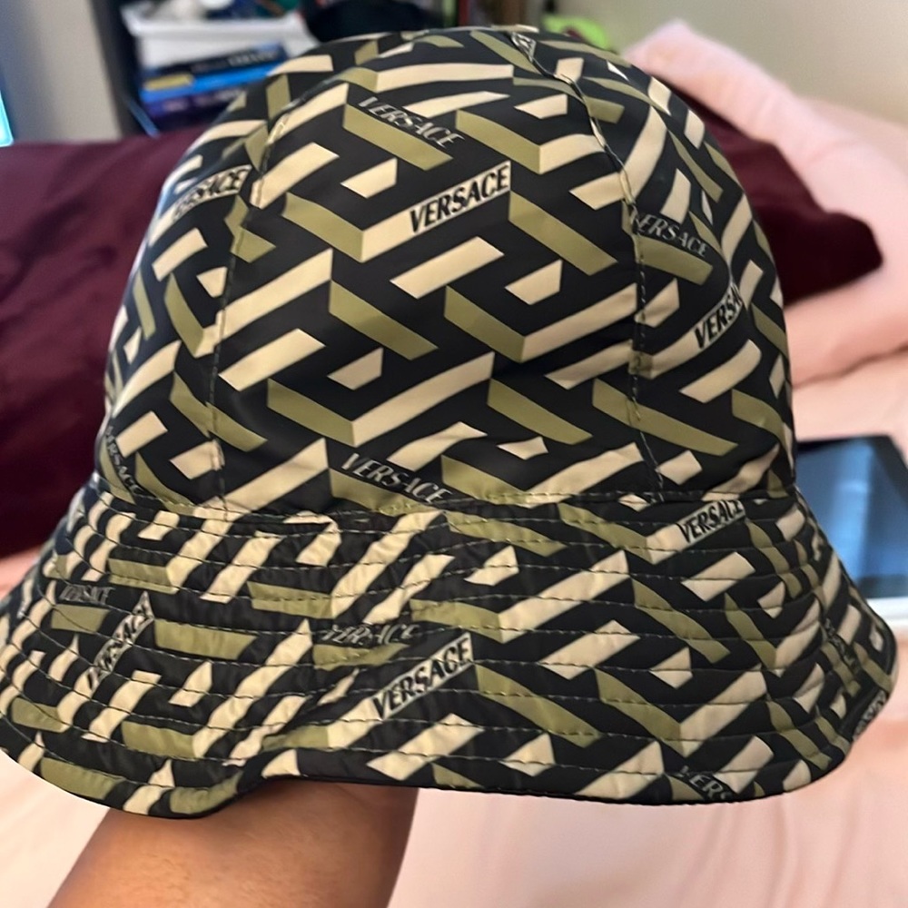 Versace Bucket hat